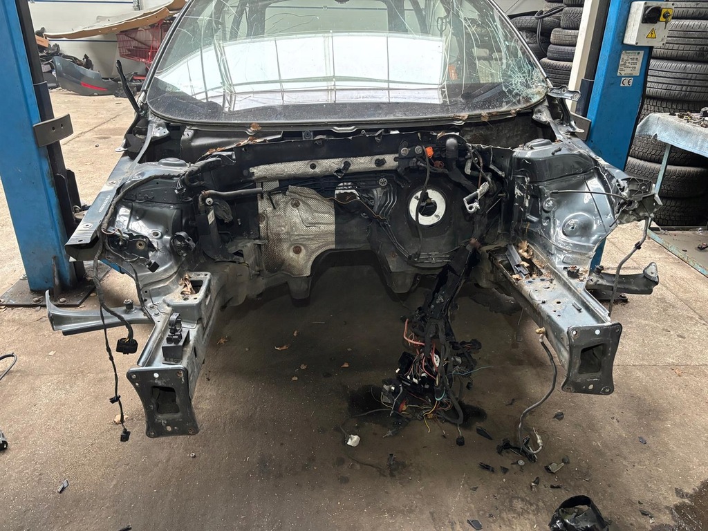 фото №1, Octavia iii четверть передняя правая левая bok lf7y