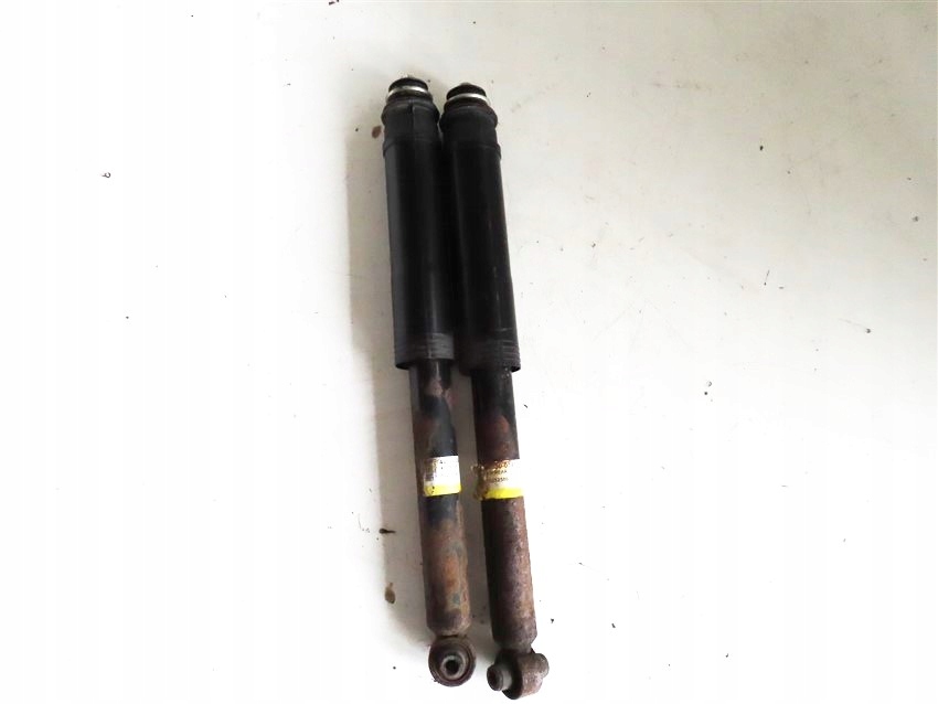 фото №1, Toyota avensis t27 kombi амортизатор задняя