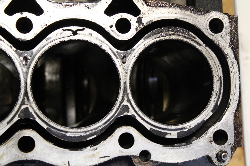 фото №15, Блок двигателя блок двигателя toyota 1.4 d4d 1nd yaris ii auris i corolla e12 e15