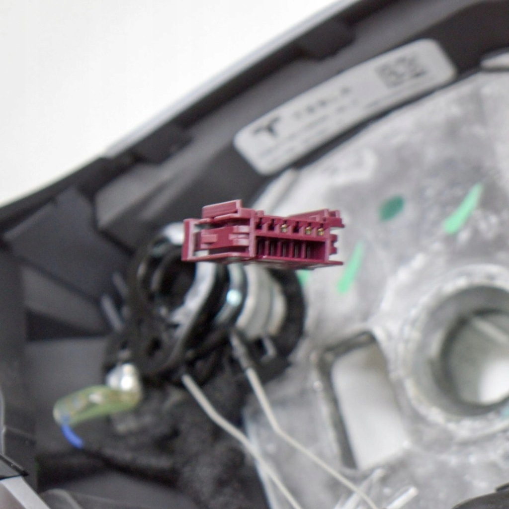 Tesla model 3 2018 воздуховод Недорого