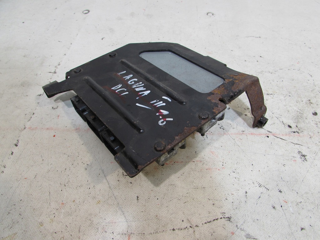 фото №4, Бортовой компьютер блок управления двигателя renault