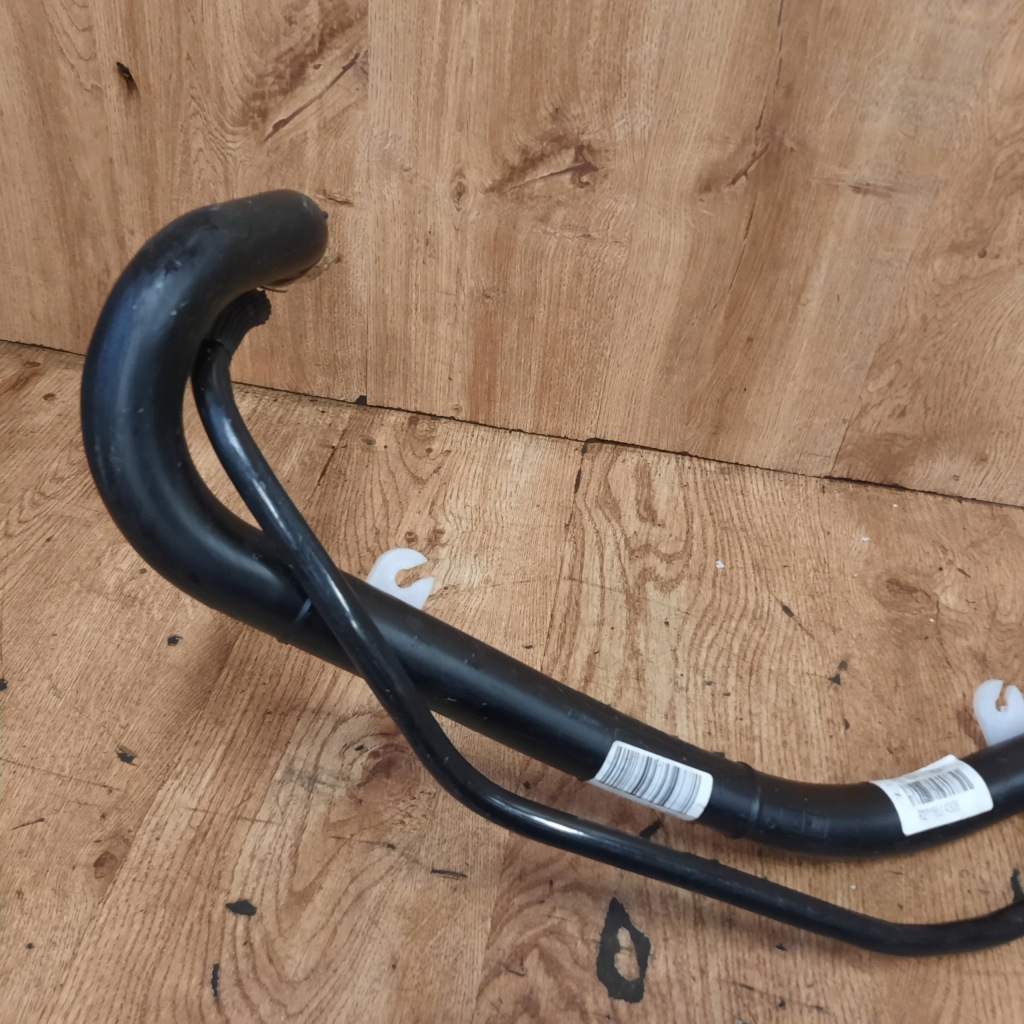 Bmw f01 шланг заливной топлива 7185143 Доставка