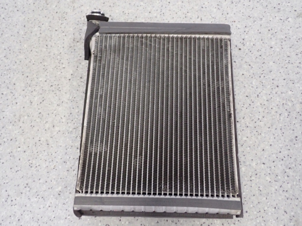фото №1, Toyota yaris ii 06-11 испаритель кондиционера