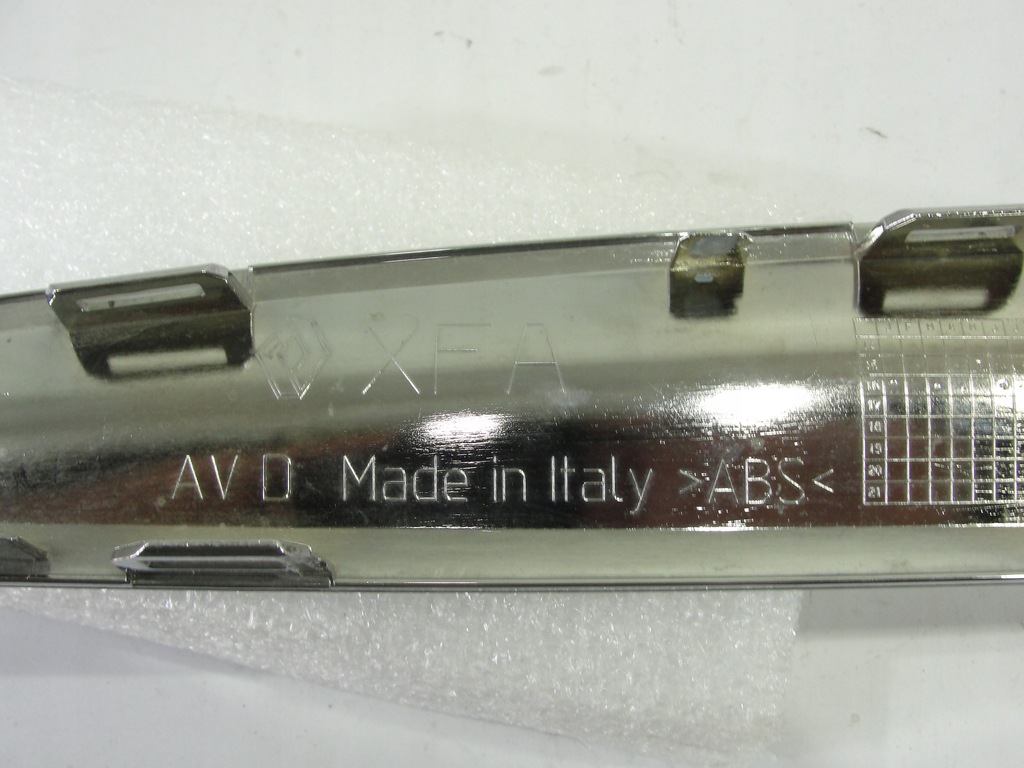 фото №4, Молдинг хром дверь перед правая renault scenic iv