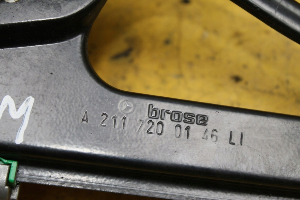 фото №8, Подъемник окон левый перед w211 a2117200146