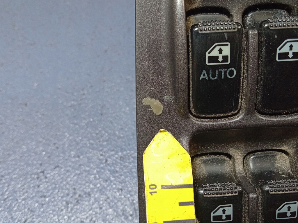 фото №6, Hyundai trajet панель вікон лівий перед 620w03030