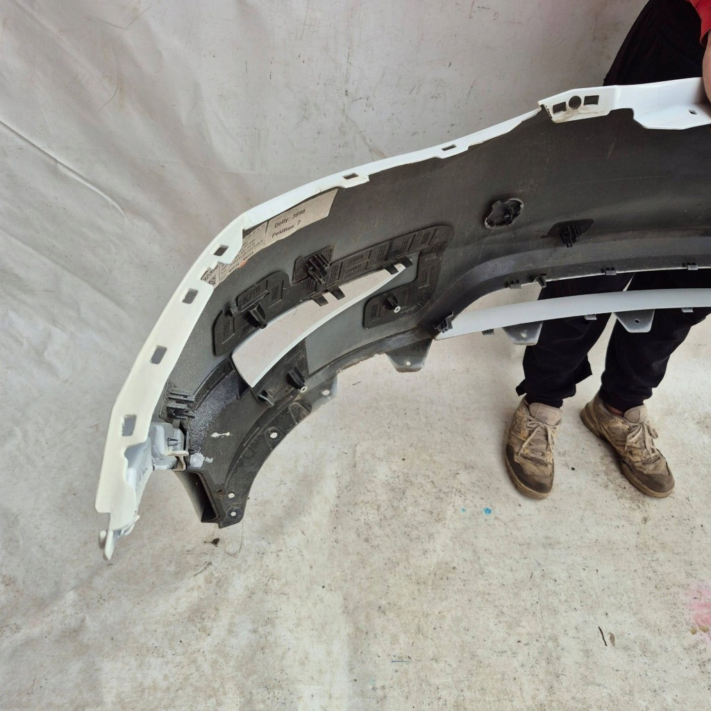 Купити Tesla model y 21- бампер перед передній