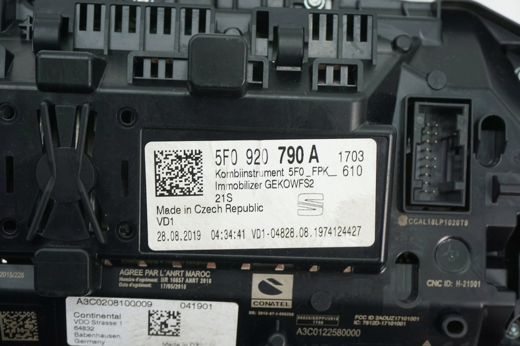 фото №7, Счетчик приборная панель seat leon 5f0920790a