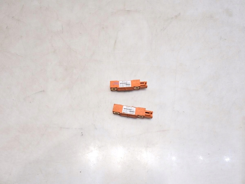 фото №9, Датчик ударный volvo xc90 i 8651754