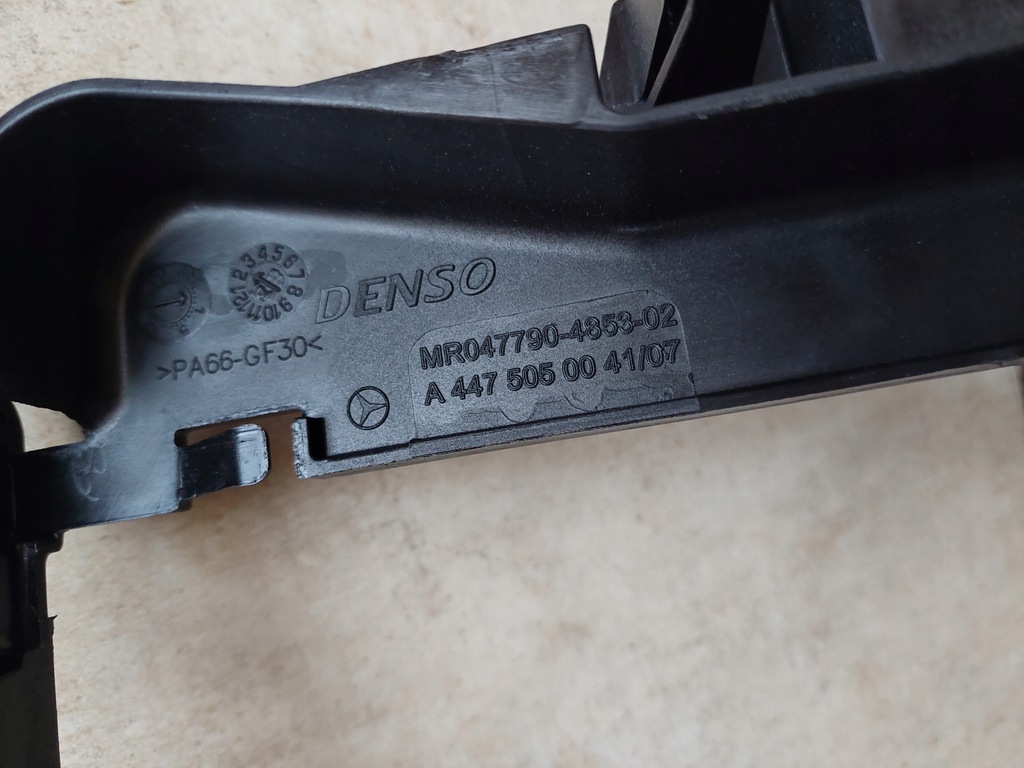 фото №5, Рамка - корпус радиатор - mercedes vito w447 - v klasa w447