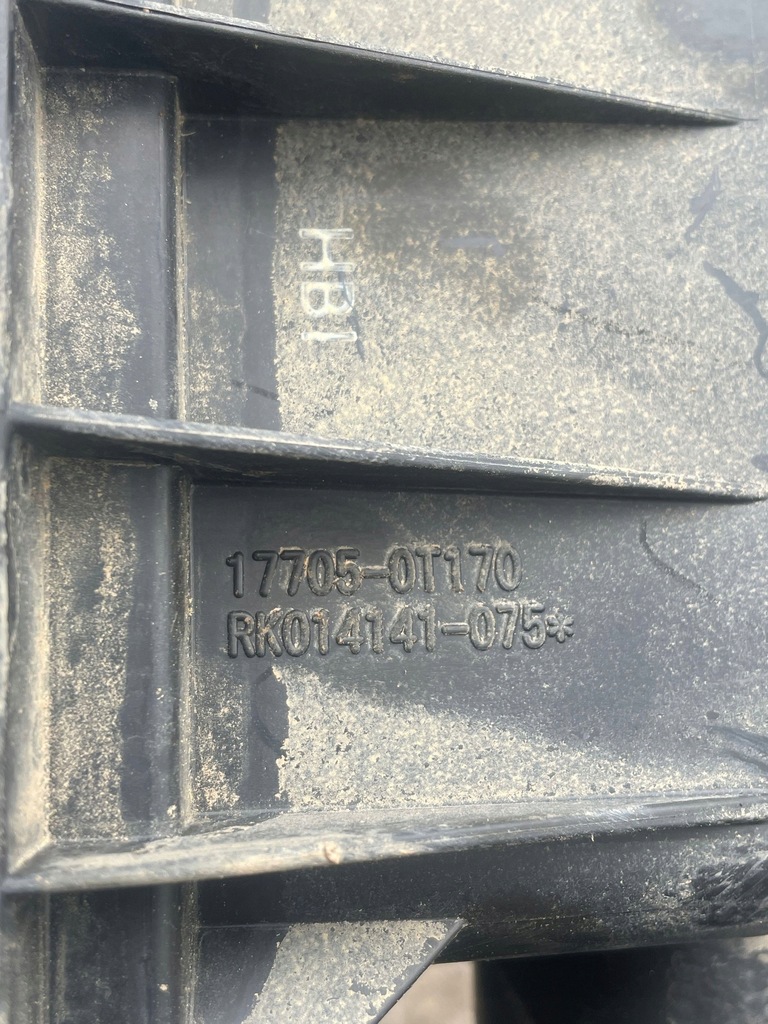 фото №8, Toyota c-hr i 2017 корпус фильтра воздуха