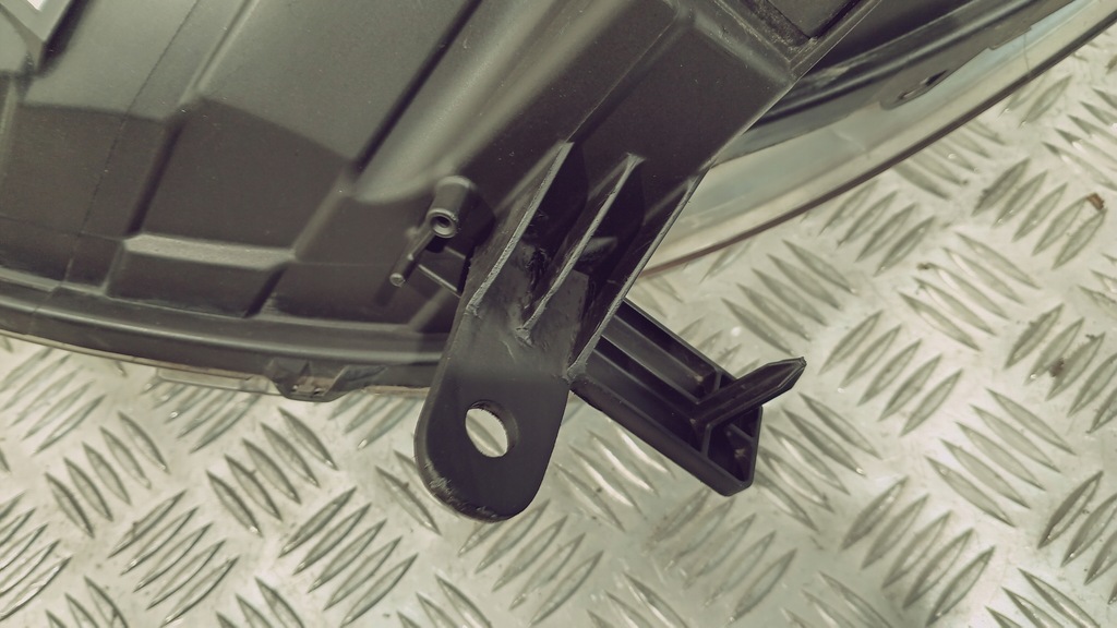 фото №12, Лампа renault kangoo ii lift 13-21 260102647r оригинал europa