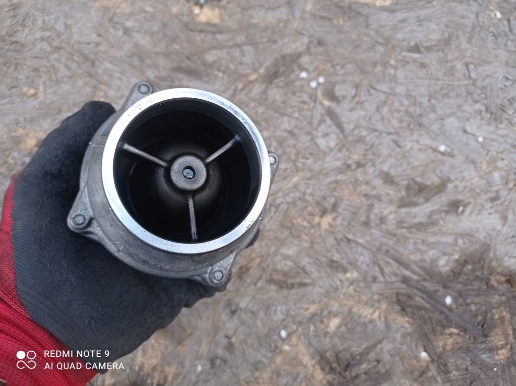 фото №2, Клапан audi 3.0 tdi 313km 059145901b