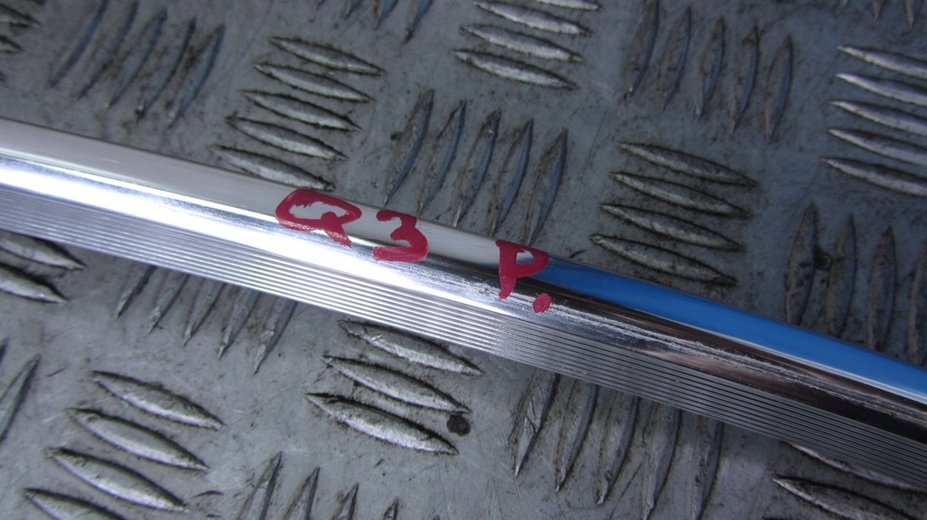 фото №7, Audi q3 8u молдинг кровельная хром правая 8u0853704a 11-