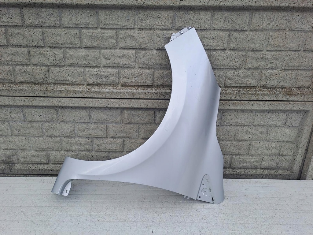 фото №1, Renault clio 4 iv 13-20 крила передній лівий