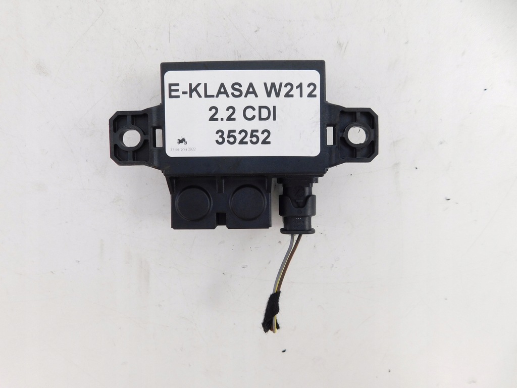 фото №1, Mercedes e-klasa w212 2.2 cdi модуль акумулятор