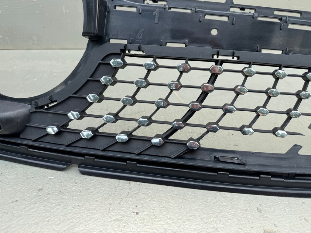 фото №10, Mercedes glb x247 amg 19r- решітка радіатора решітка радіатора бампера перед a2478885900