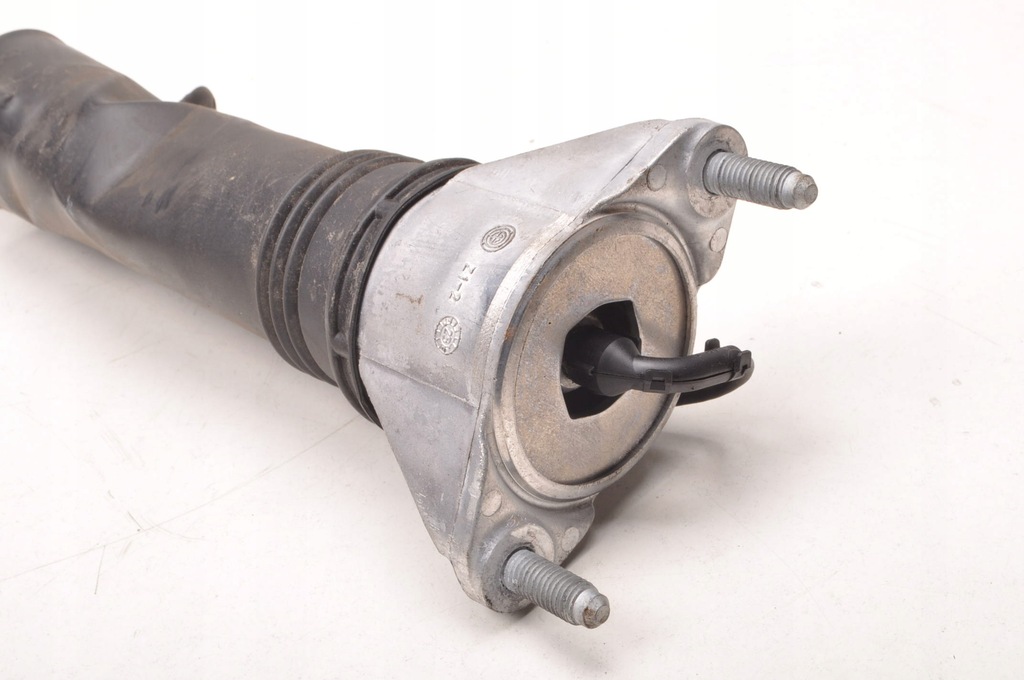 фото №9, Mercedes eqb x243 амортизатор правый задняя задний 24r a2433207200