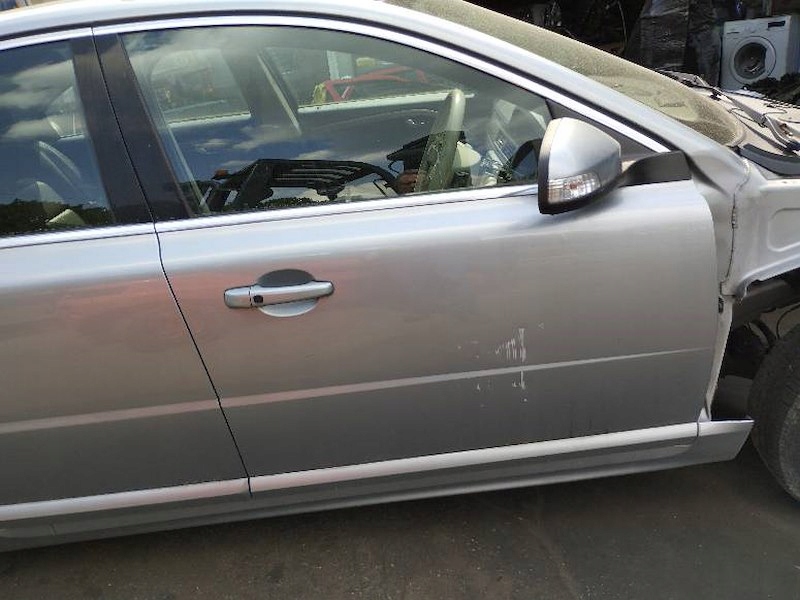 фото №1, Дверь правый перед volvo s80