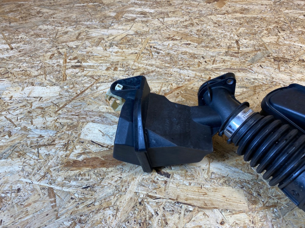 фото №8, Впуск воздухозаборник труба резонатор воздуха nissan micra k14 5ff2a 2016-