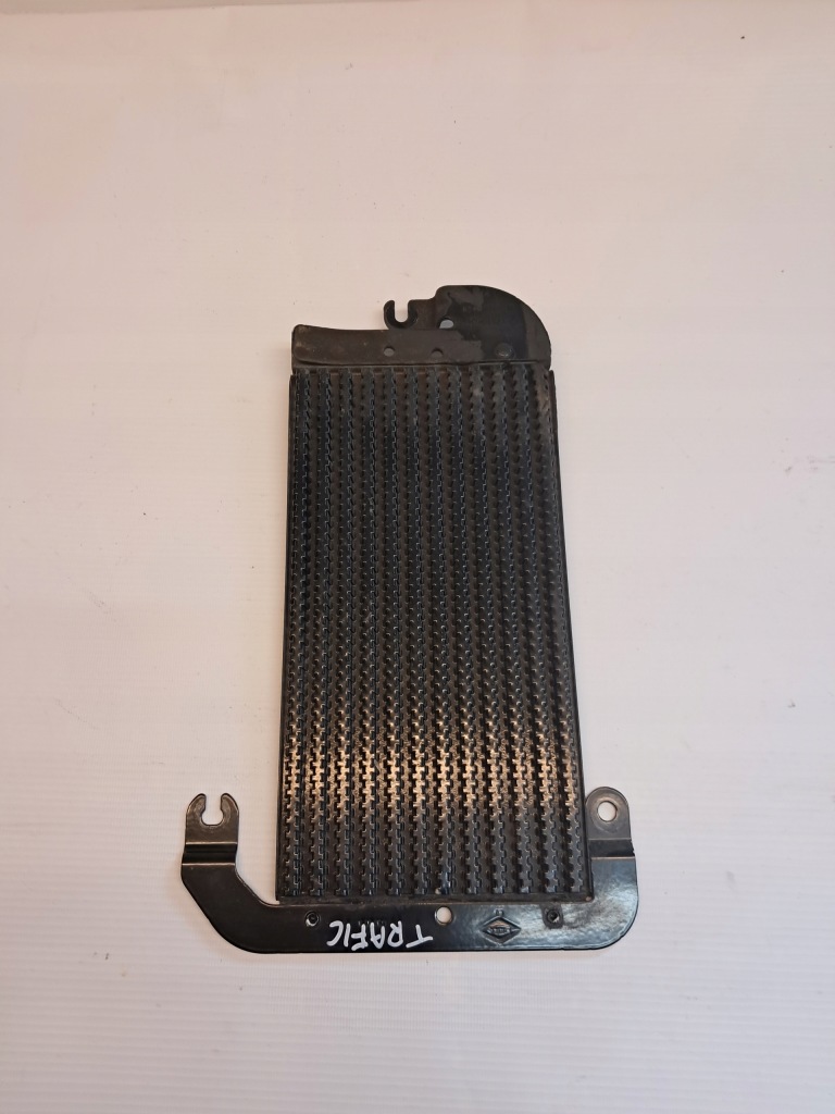 фото №1, Радіатор пального renault trafic iii 2.0 dci 175104049r 23r