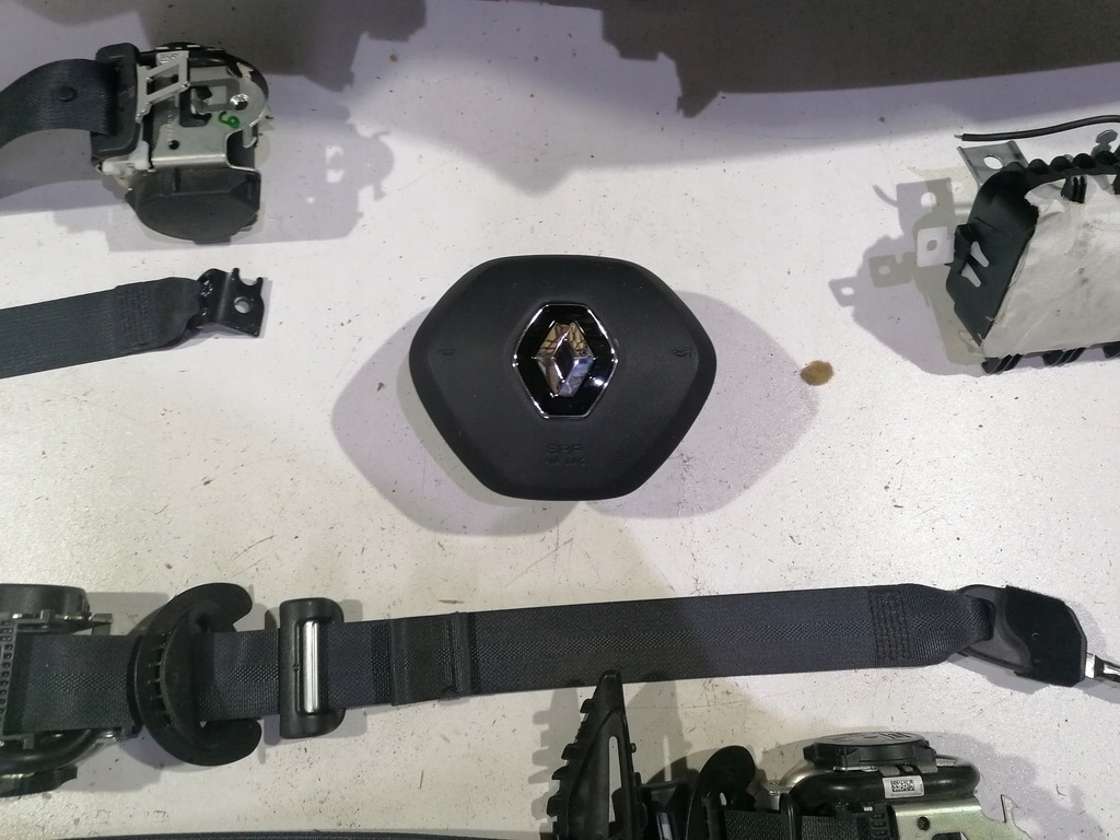 фото №6, Renault clio 5 v приборная панель консоль подушка безопасности подушки безопасности pas