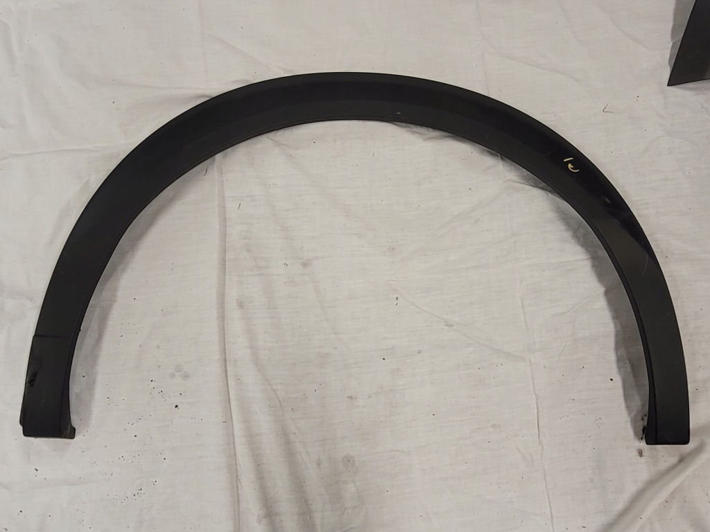 фото №1, Накладка крыла левый задняя peugeot 2008 ii gt