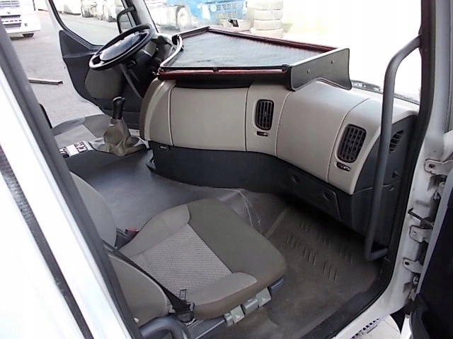 Renault premium 460 dxi кабіна комплект  рестайлінг  механічна коробка передач в Україні