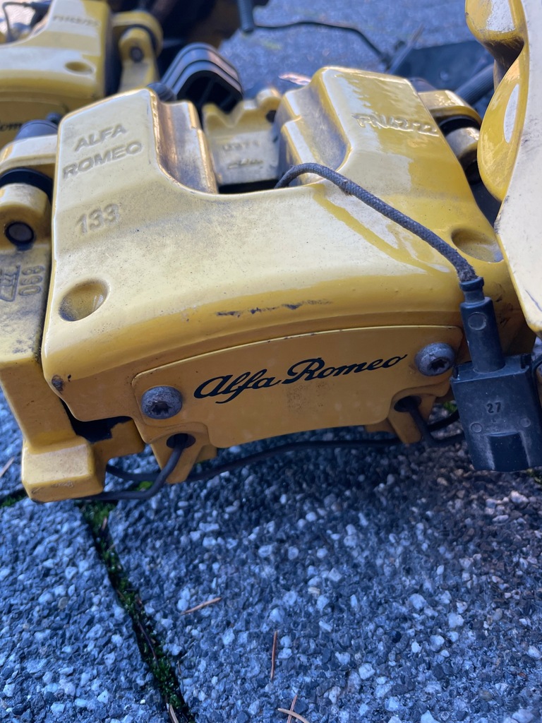 фото №6, Суппорты alfa romeo stelvio q4 20r.