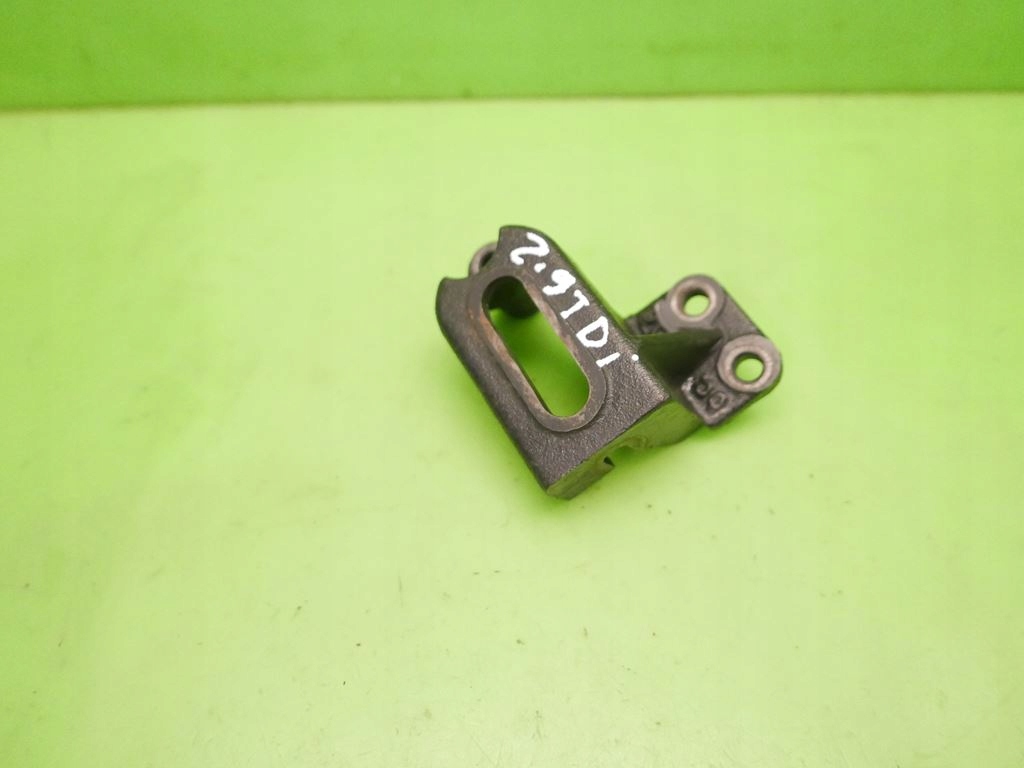 фото №8, Кронштейн ролики натяжителя kia carnival i 2.9tdi 99-01