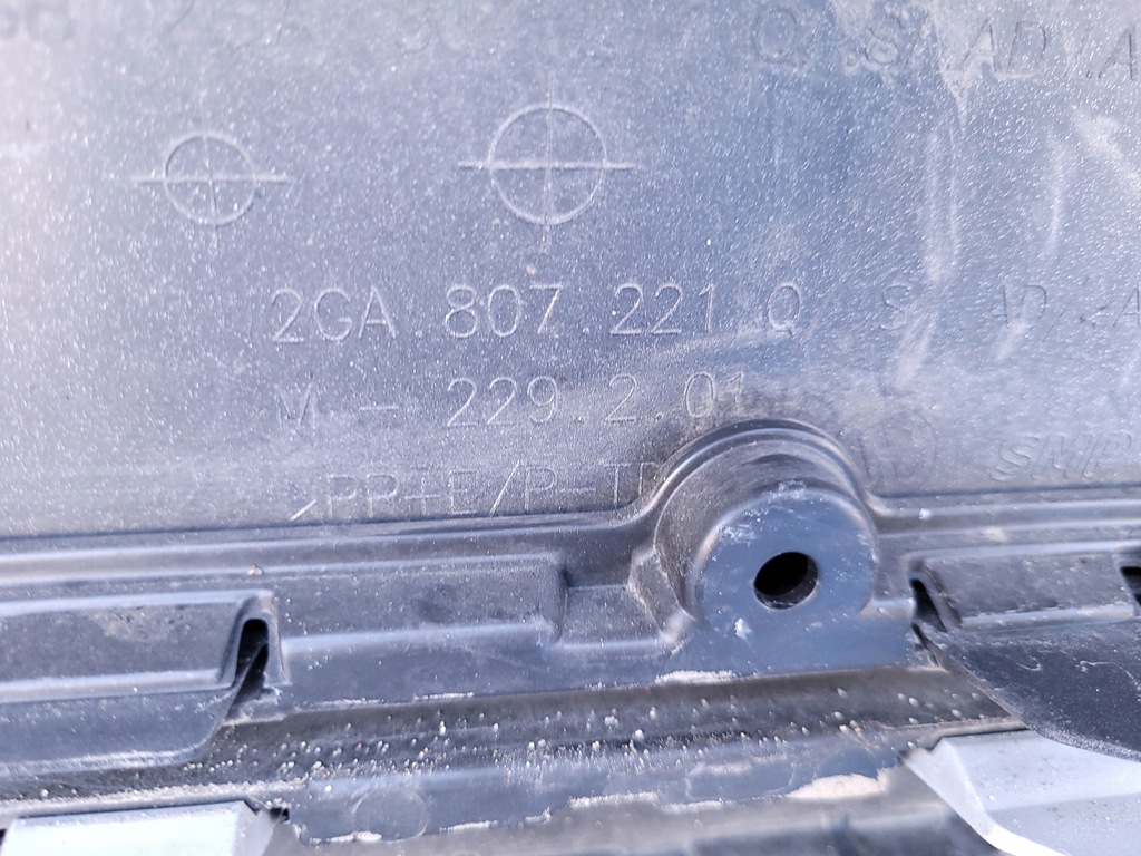 фото №13, Vw t-roc | бампер спойлер нижний перед передний решётка 2ga807221q | 0459