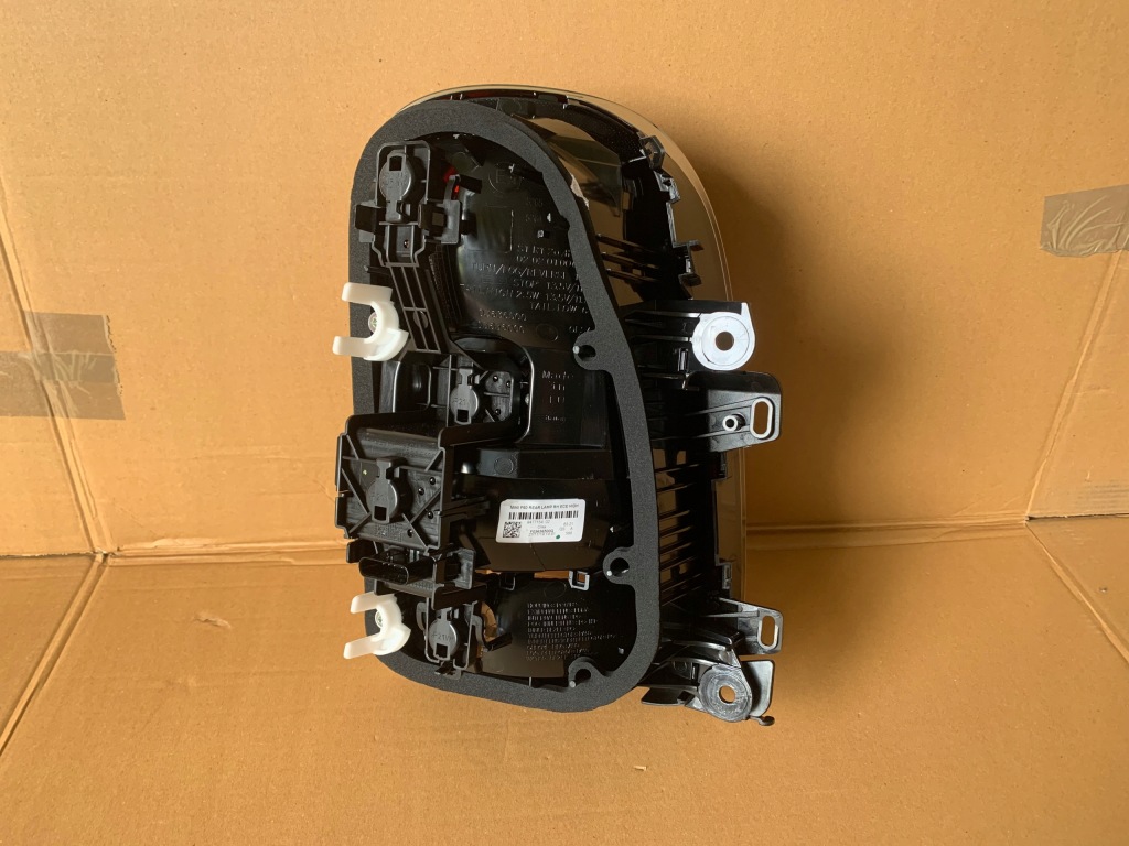 фото №8, Nowe org лампи задня задні mini f60 high led eu комплект 9477154 9499153