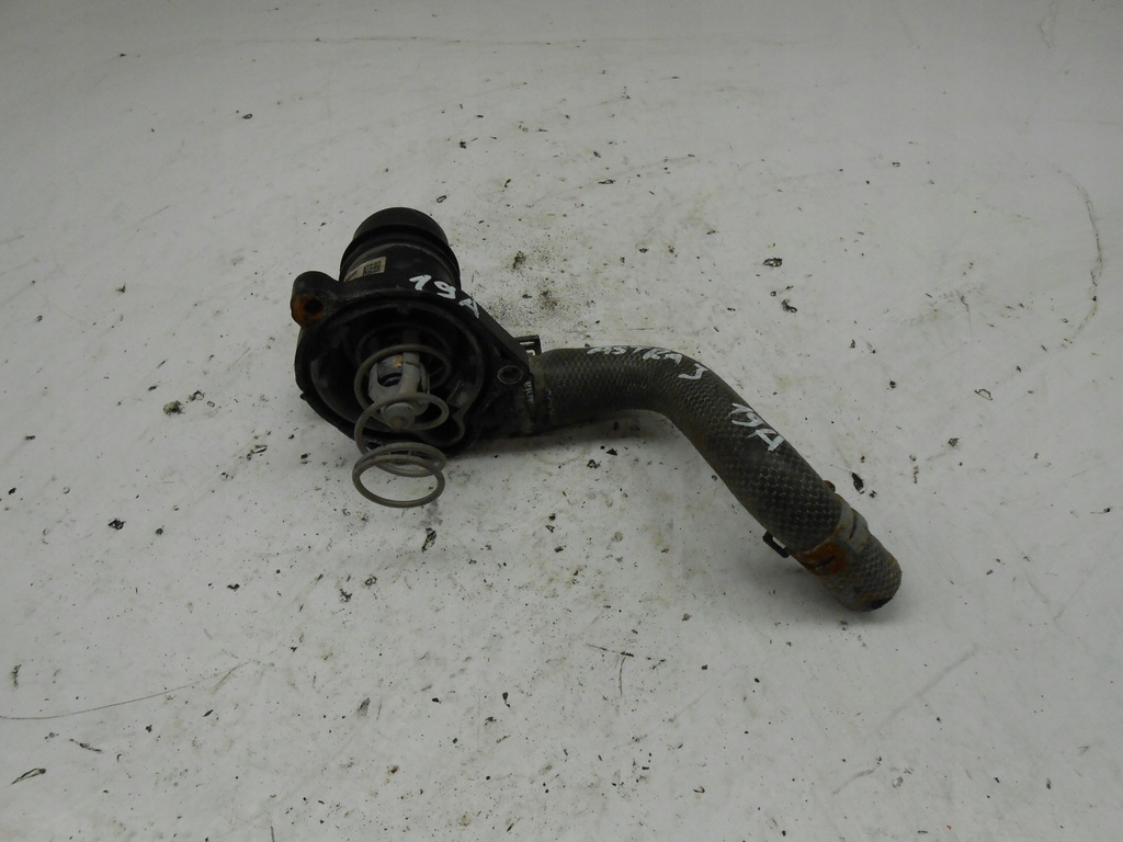 фото №1, Opel astra j термостат 25200455