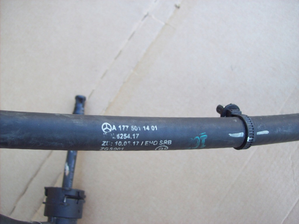 Mercedes w177 труба шланг воды a35 amg Доставка