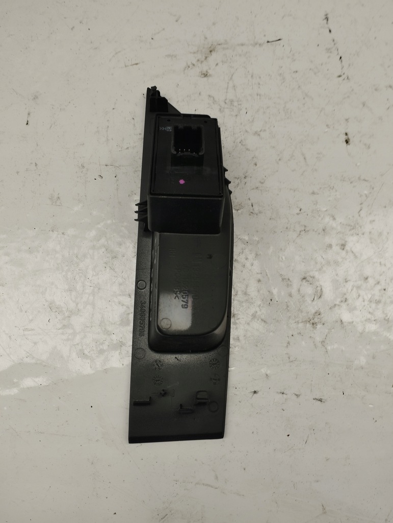 фото №7, Opel astra j 4 iv панель перемикач вікон лівий задня 13301888