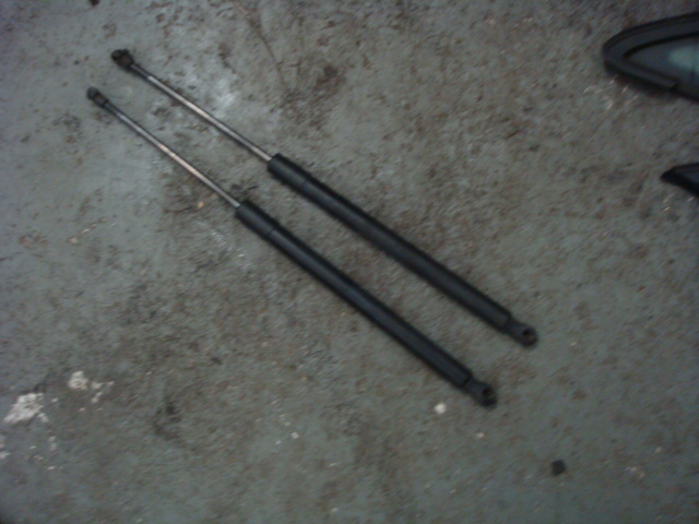 Купити Vw golf vii 5g привід амортизатор кришки лівий правий