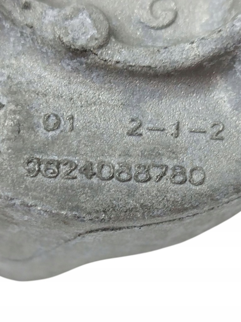 фото №8, 2019 peugeot partner iii кронштейн радиатор egr 9824088780