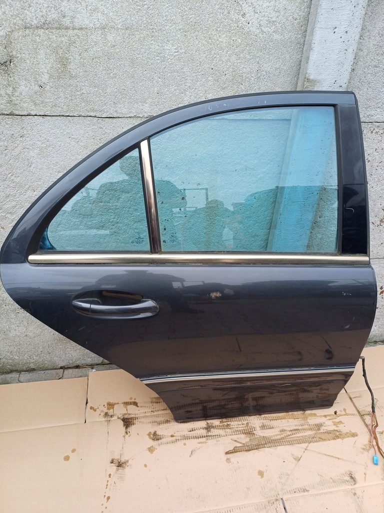 фото №1, Дверь правый задняя mercedes w203 203