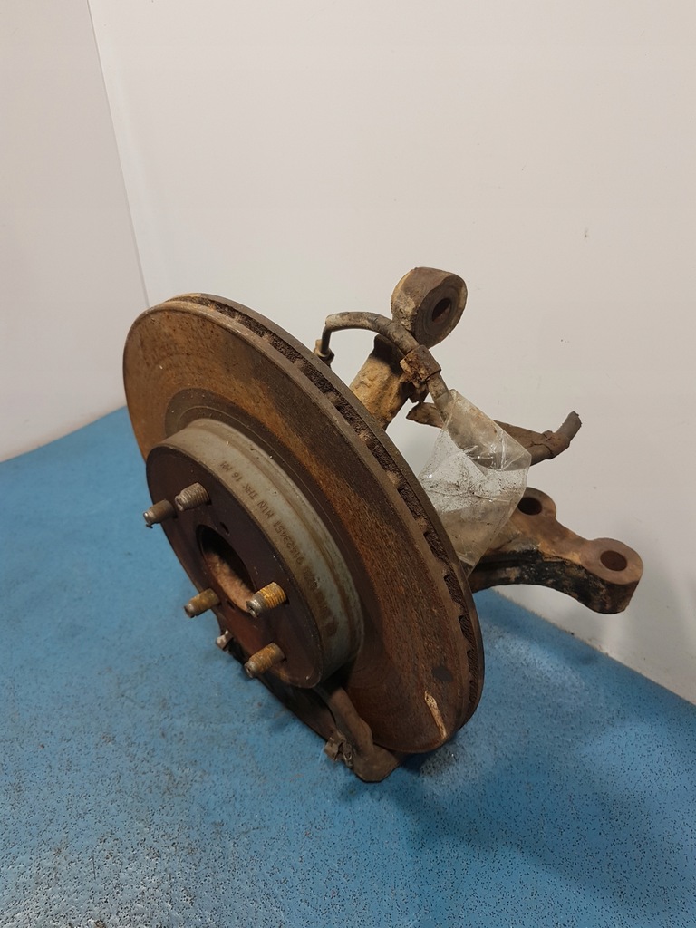 фото №4, Toyota rav4 i поворотный кулак левая.