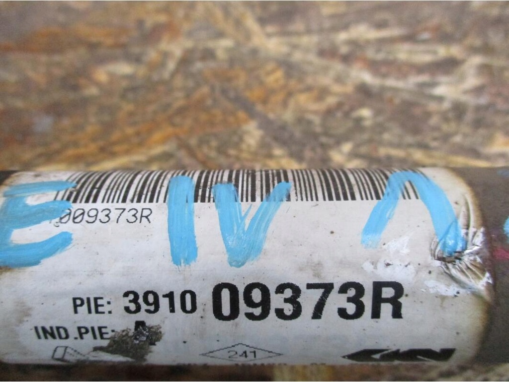 фото №2, Приводной вал правая renault megane iv 1.2 tce 391009373r