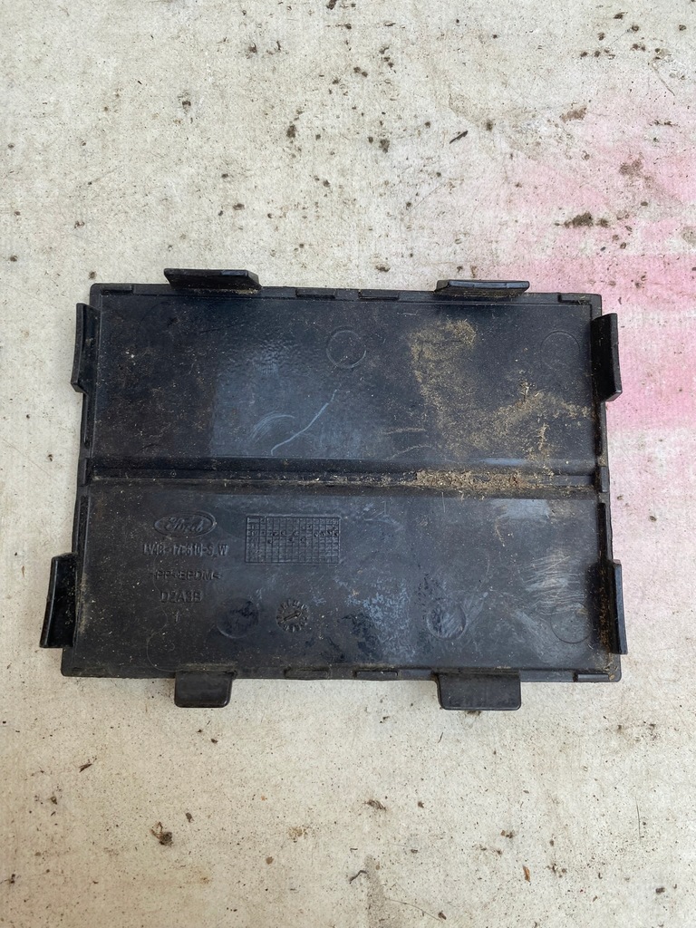 фото №7, Ford kuga escape mk3 19- заглушка радара решётки нижний бампера