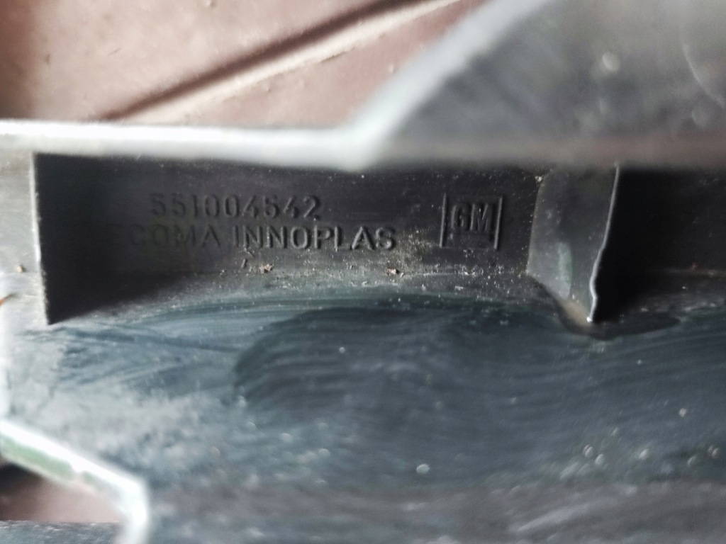 Решётка решётка радиатора правая бампер перед opel vectra c lift 13182925 с Разборки