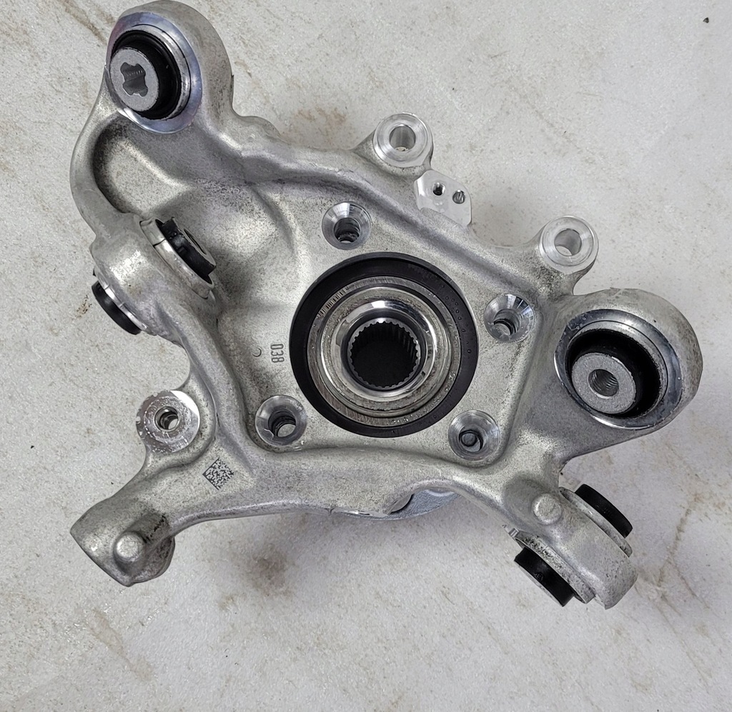 фото №7, Поворотный кулак ступица задняя правая mercedes c-klasa v w206