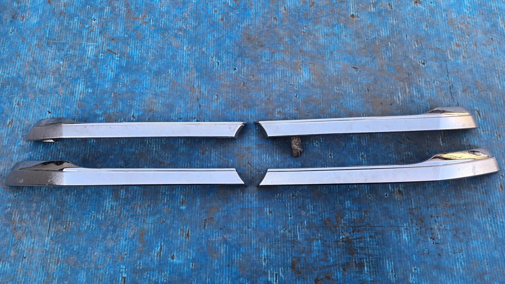 фото №1, Правий lub лівий хром решітка toyota hilux 15-18