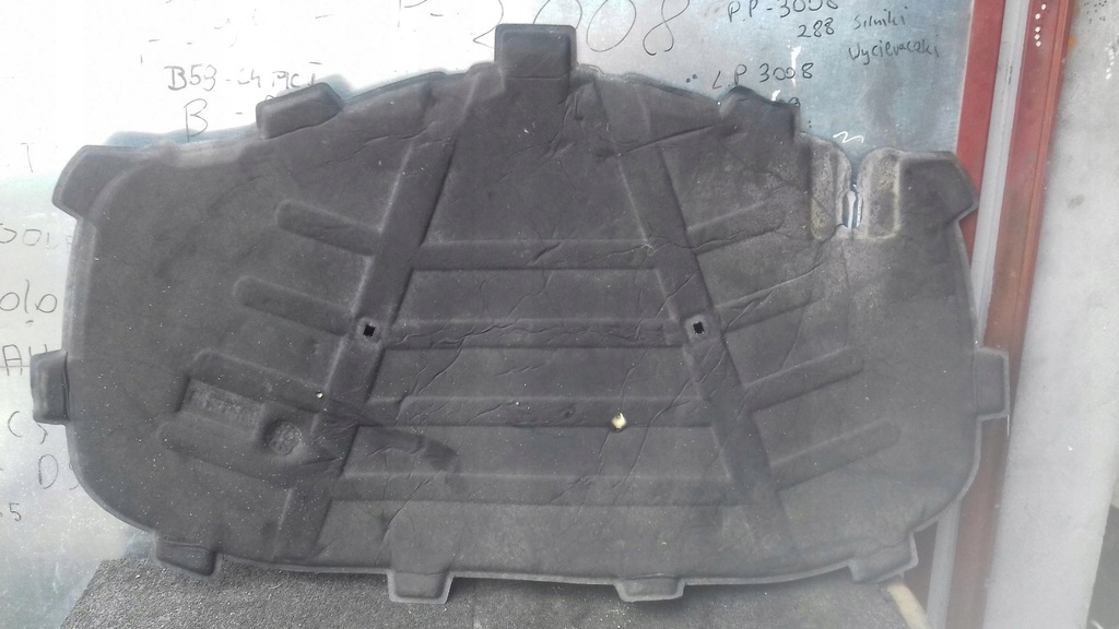 фото №7, Шумоизоляция подкрылок капот audi a3 8v