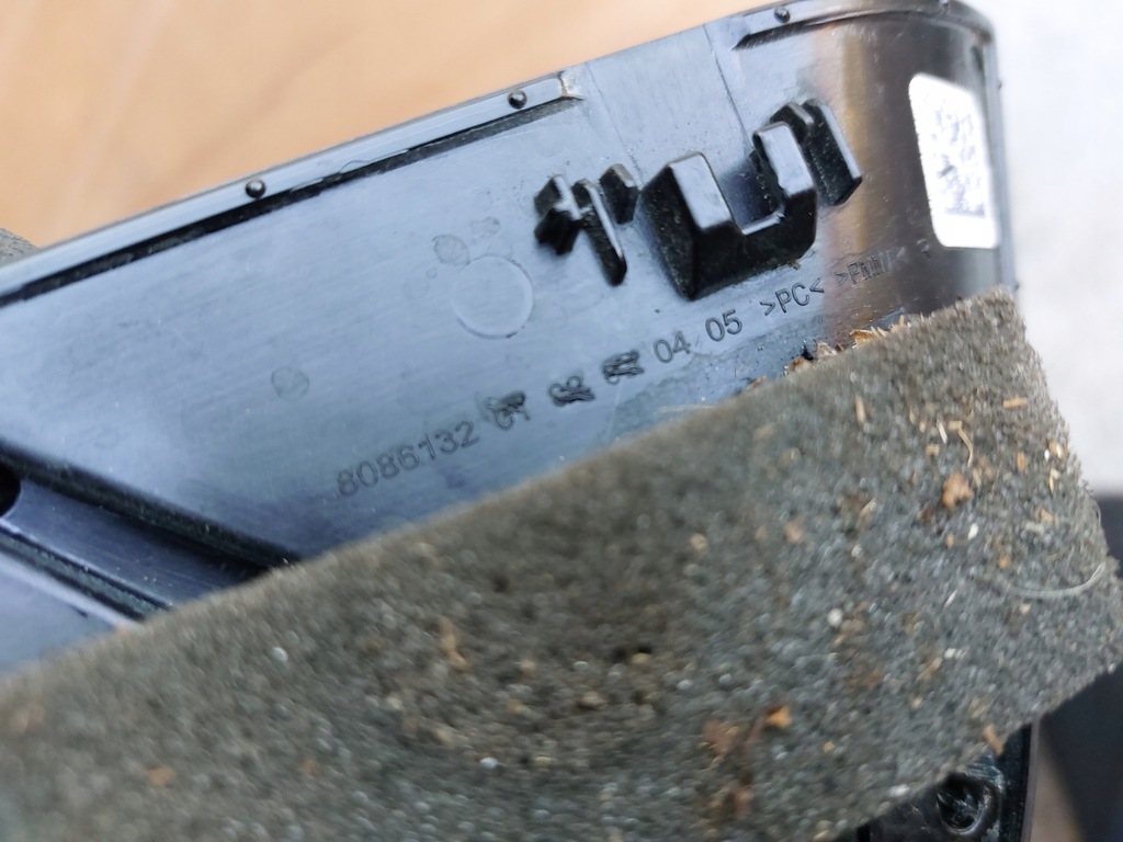 фото №5, Молдинг крила права перед bmw m4 competition g82 g83