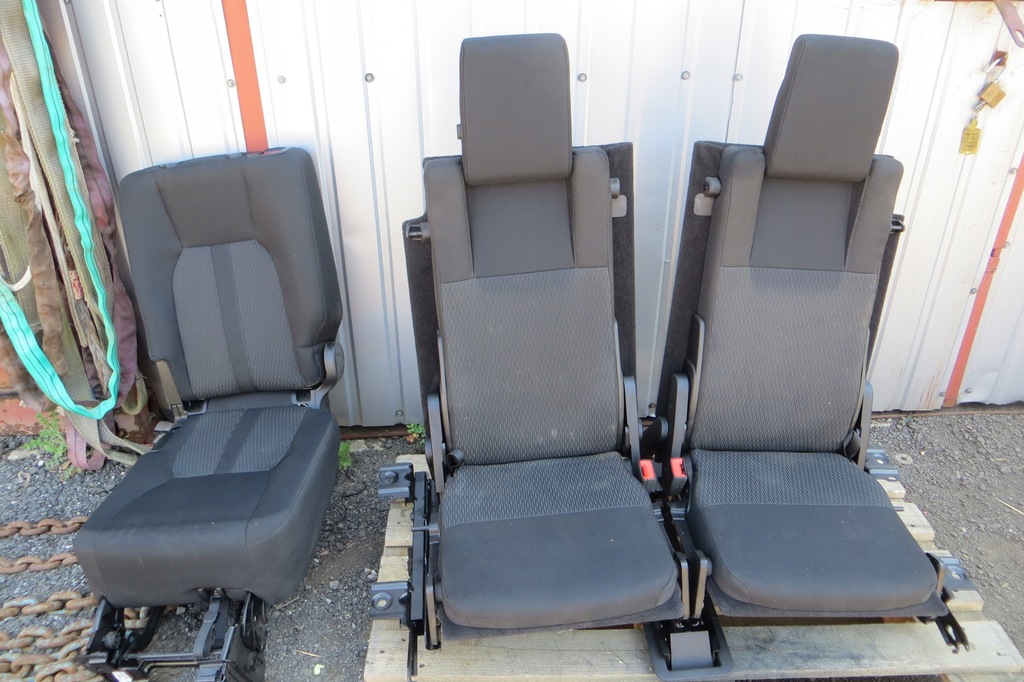 фото №2, Сидіння заднє сидіння land rover discovery iii 3 ряд