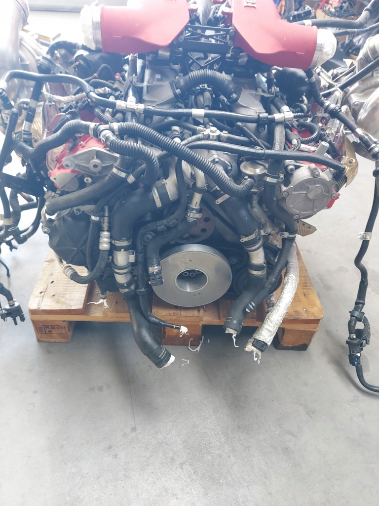 фото №10, Двигун ferrari f8 spider 3.9 kompletny