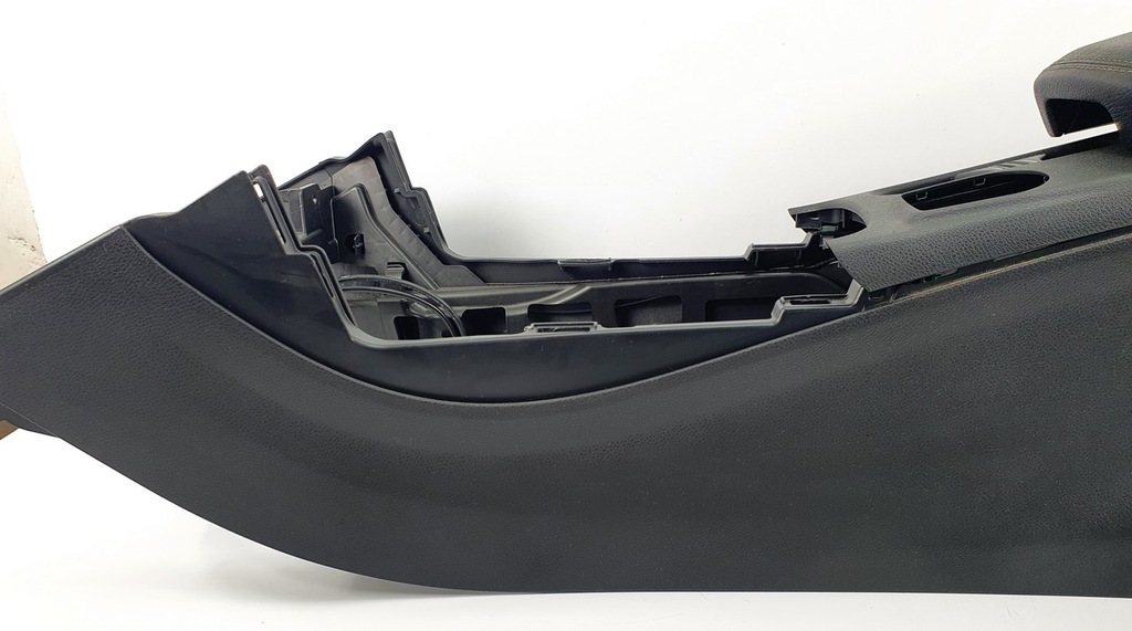 фото №5, Туннель средний подлокотник mercedes w176