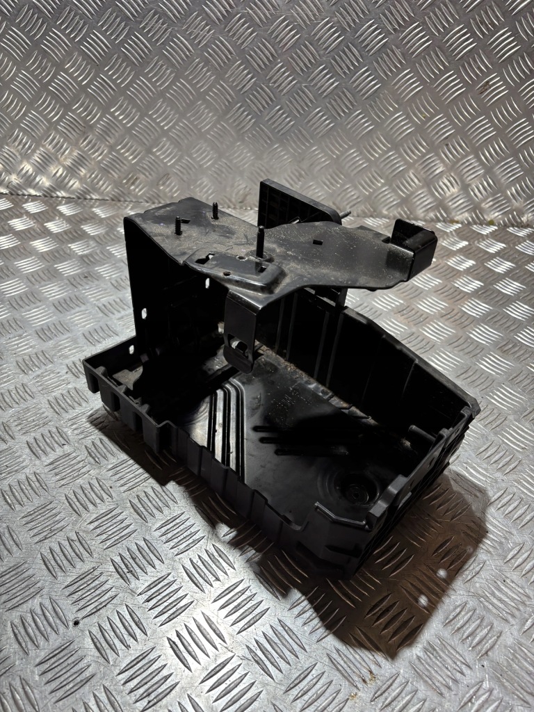 фото №1, Основание аккумулятор citroen e-c4 c4 iii 20- электрик